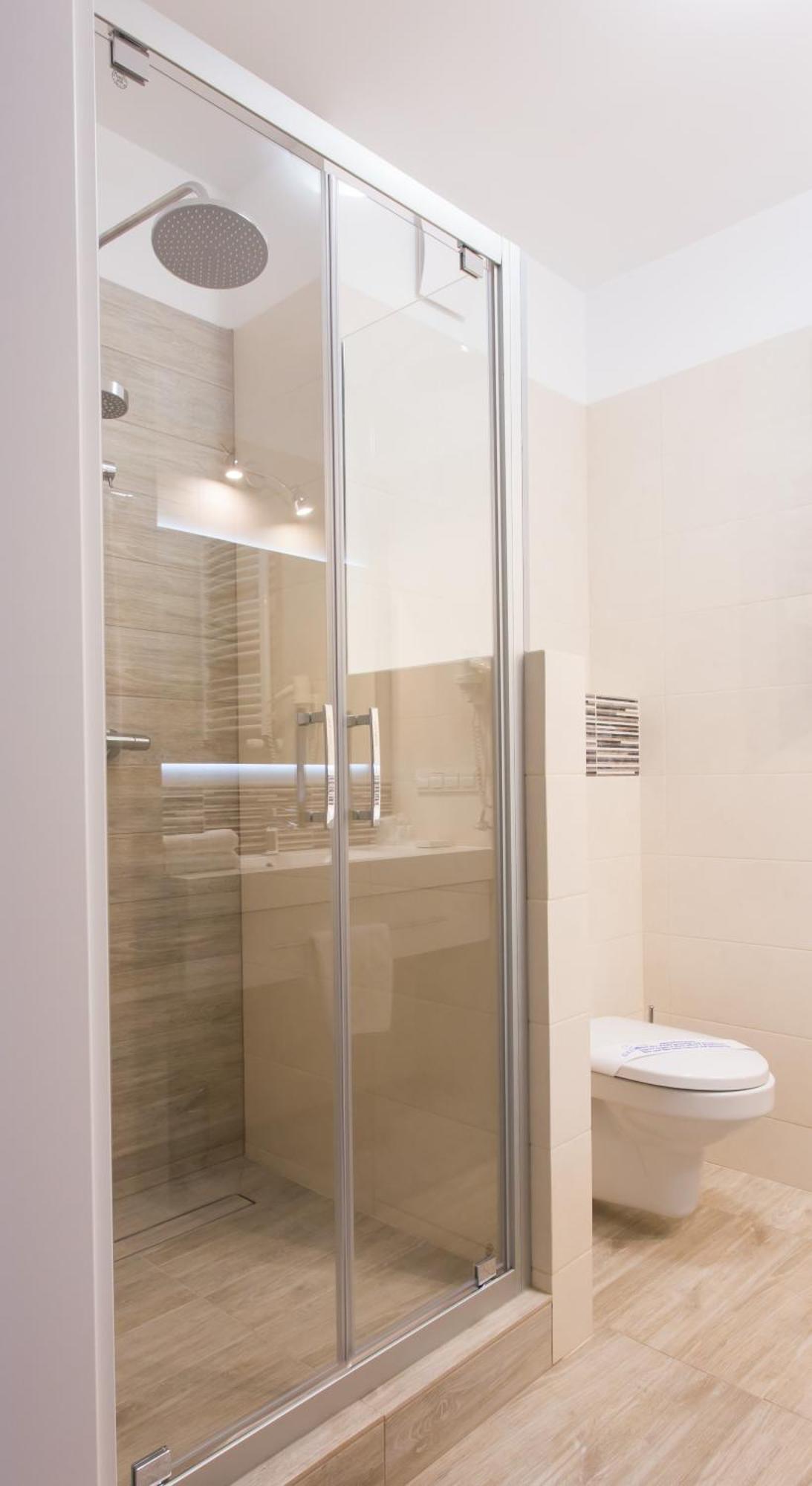 Hotel Ior Познань Экстерьер фото